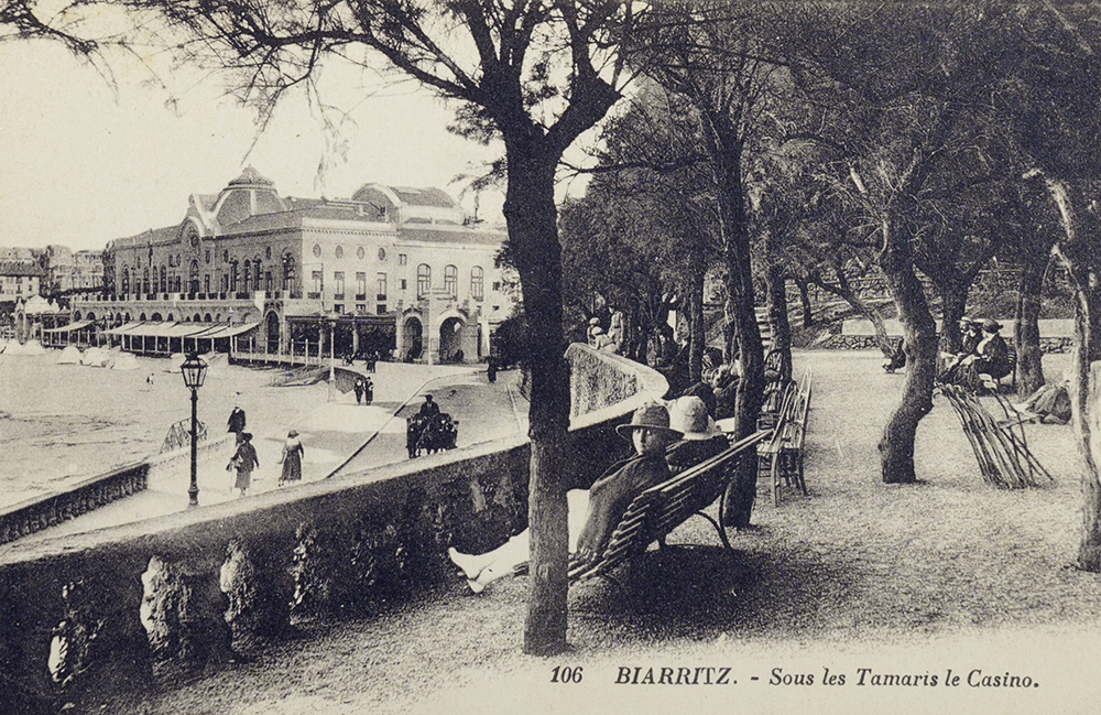 Sous les Tamaris